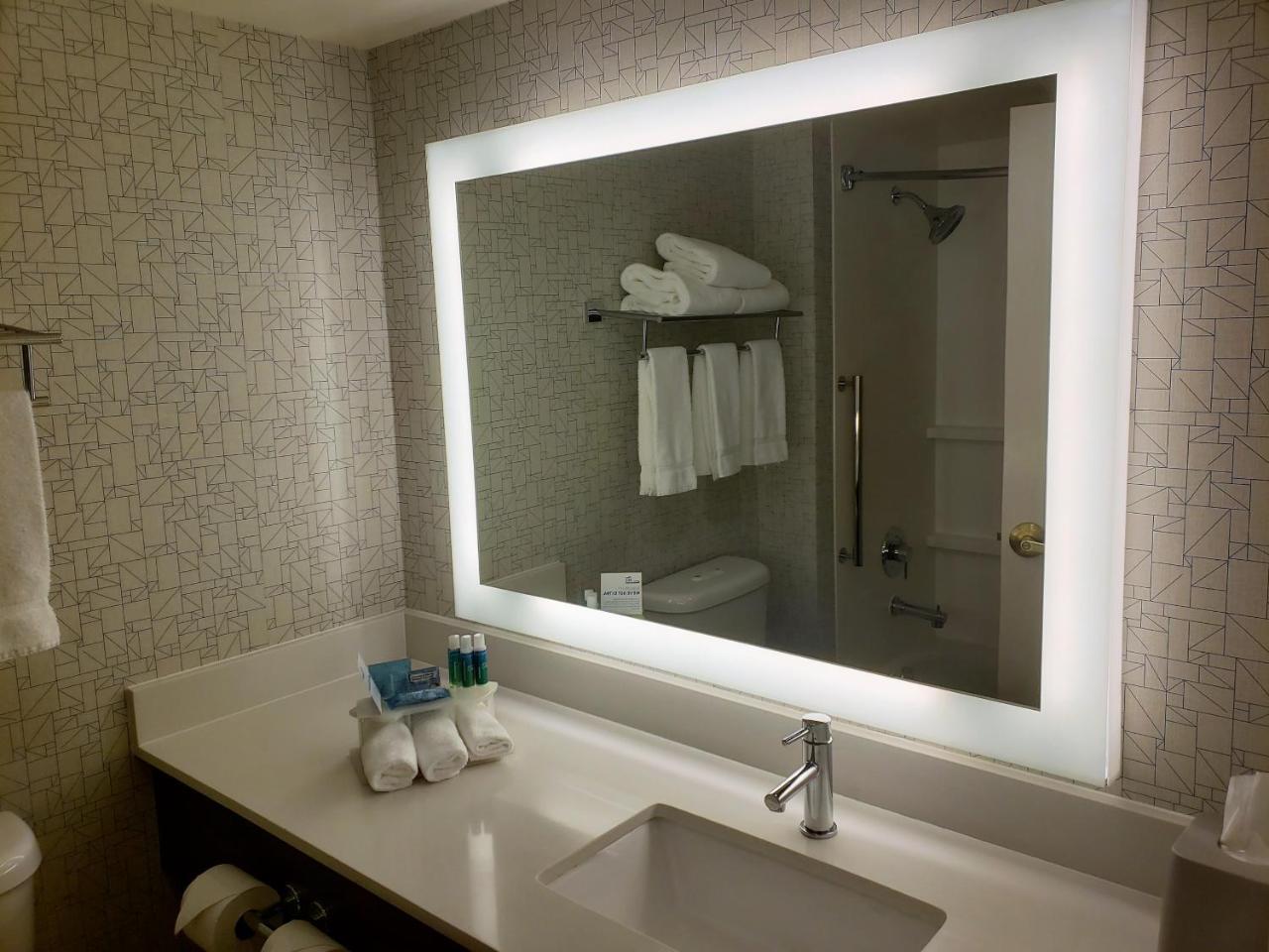 Hotel Express Portland West/hillsboro By Ihg Hillsboro